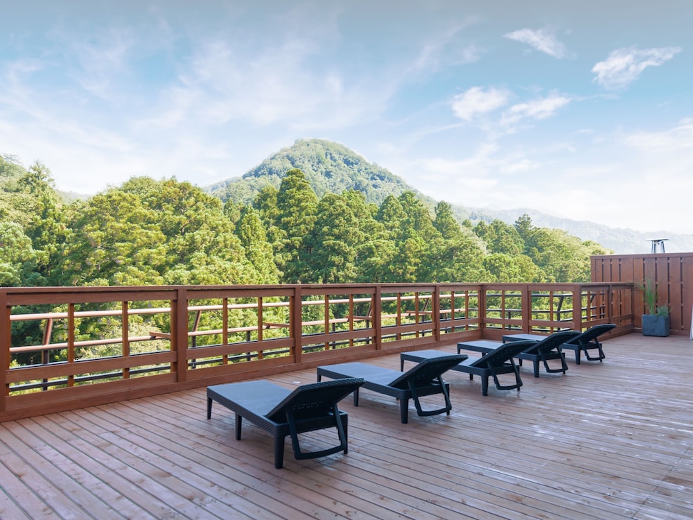 大江戸温泉物語PREMIUM よしのや依緑園 小松