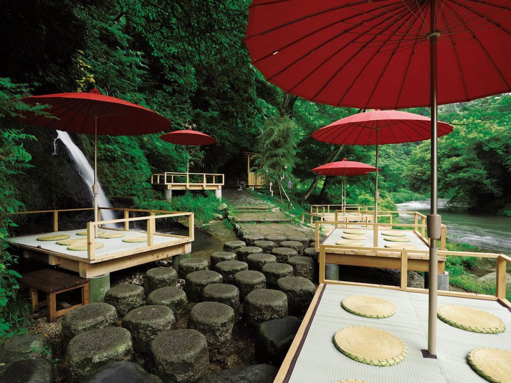 大江戸温泉物語PREMIUM よしのや依緑園 小松