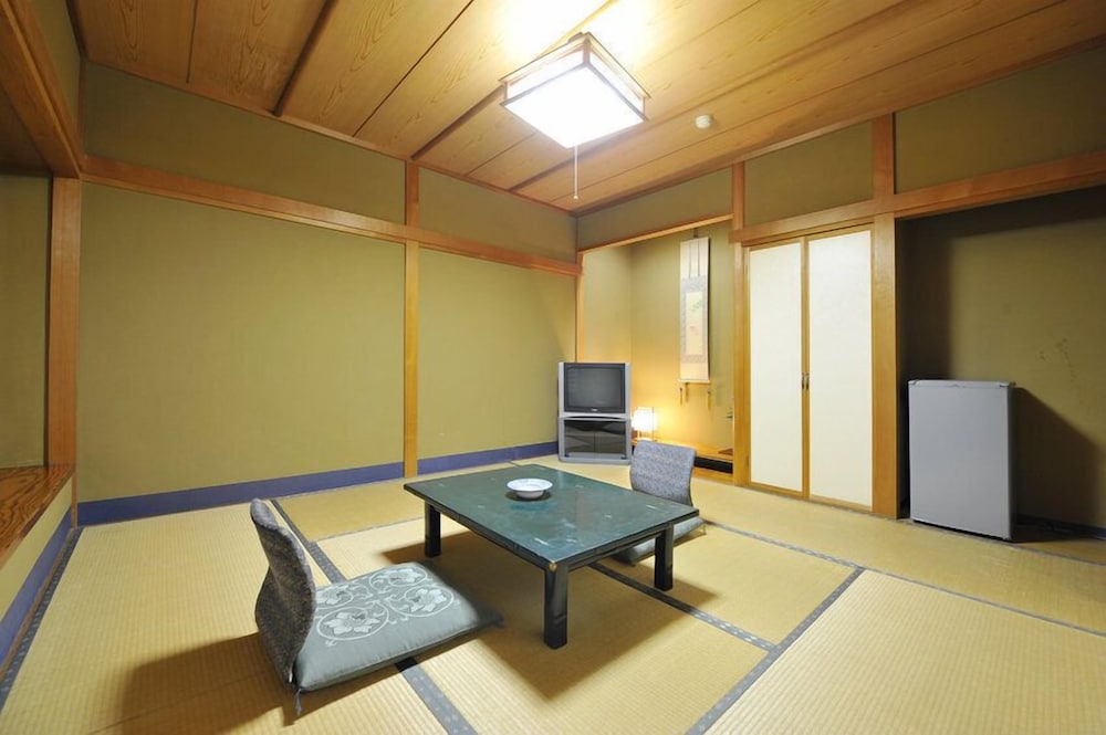 中安旅館 小松