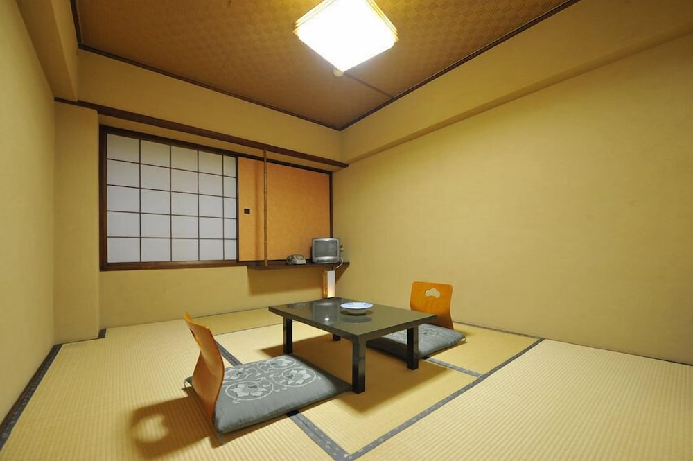 中安旅館 小松