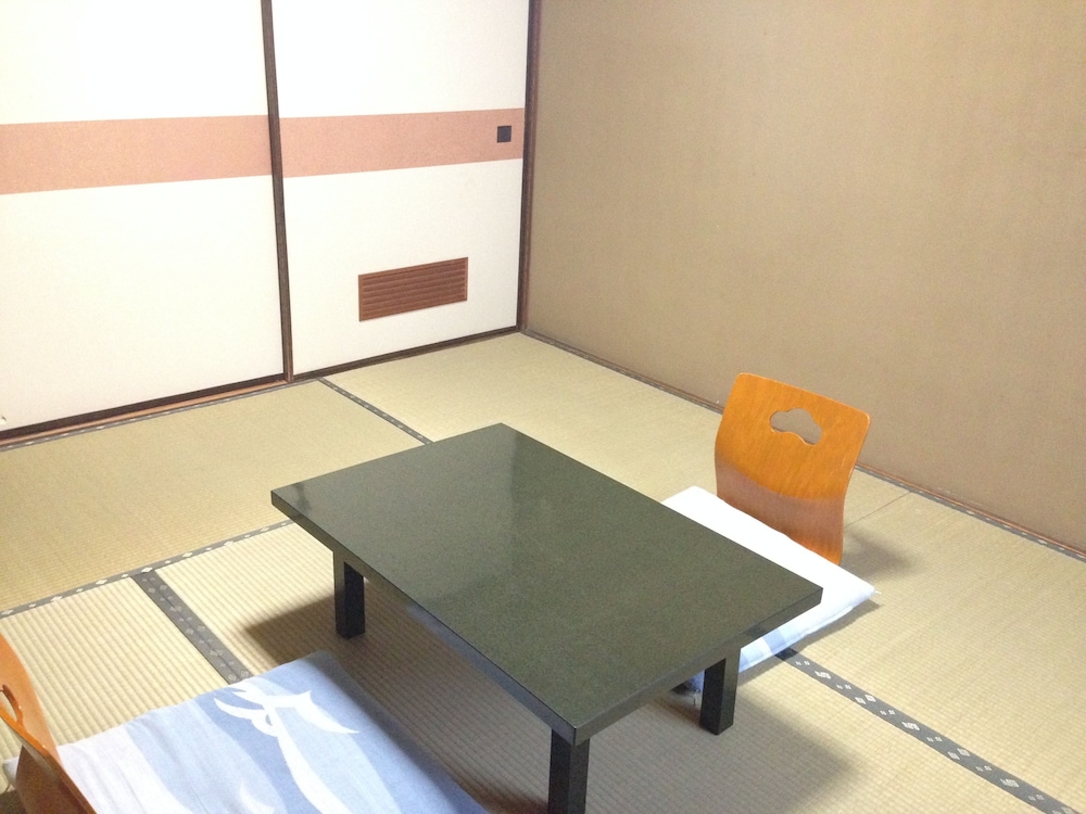 中安旅館 小松