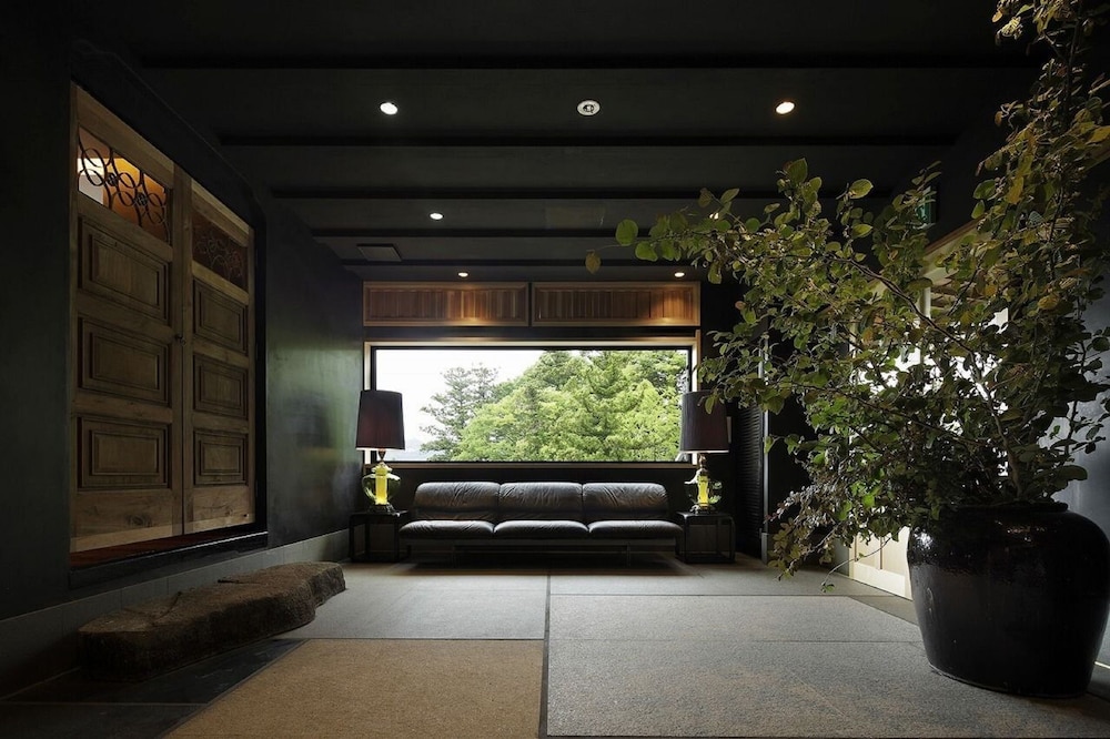 柚子屋旅館 金沢 緑草音 小松