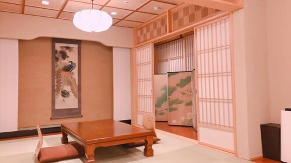 柚子屋旅館 金沢 緑草音 小松