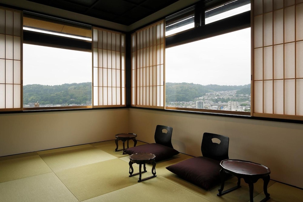 柚子屋旅館 金沢 緑草音 小松