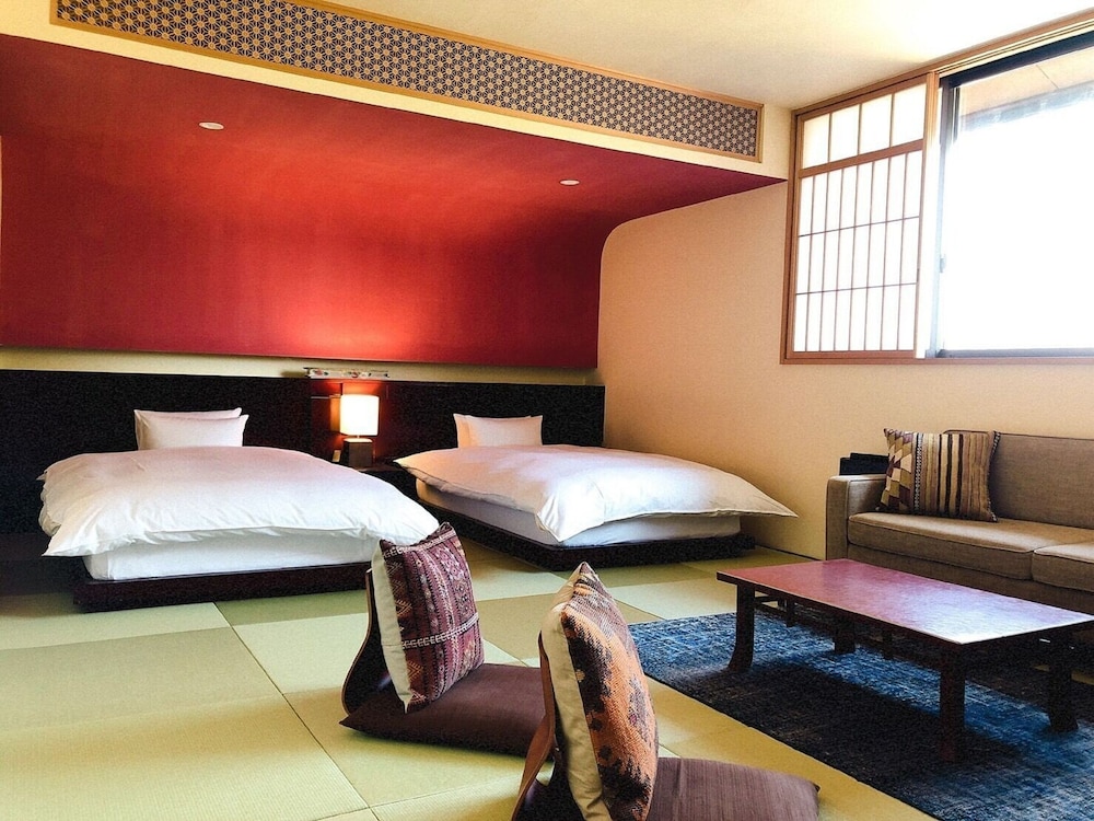 柚子屋旅館 金沢 緑草音 小松