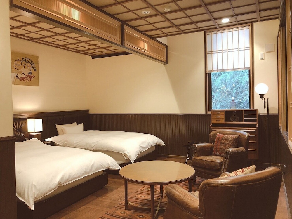 柚子屋旅館 金沢 緑草音 小松