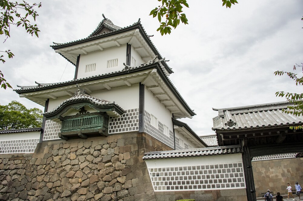 金沢白鳥路 ホテル山楽 小松