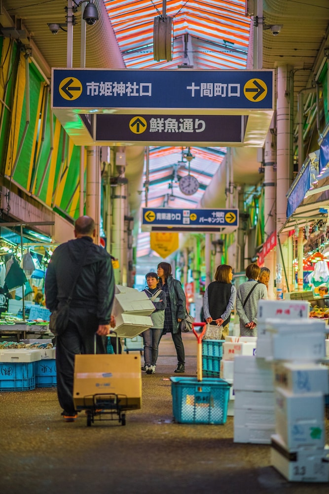 金沢白鳥路 ホテル山楽 小松