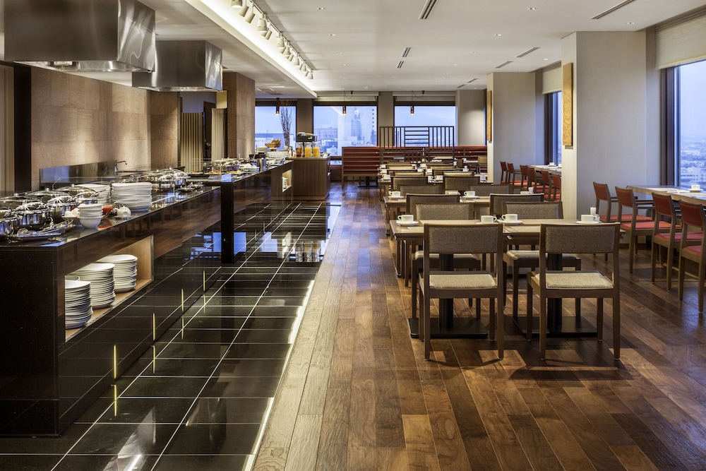 ANA ホリデイ・イン金沢スカイ IHG ホテル 小松