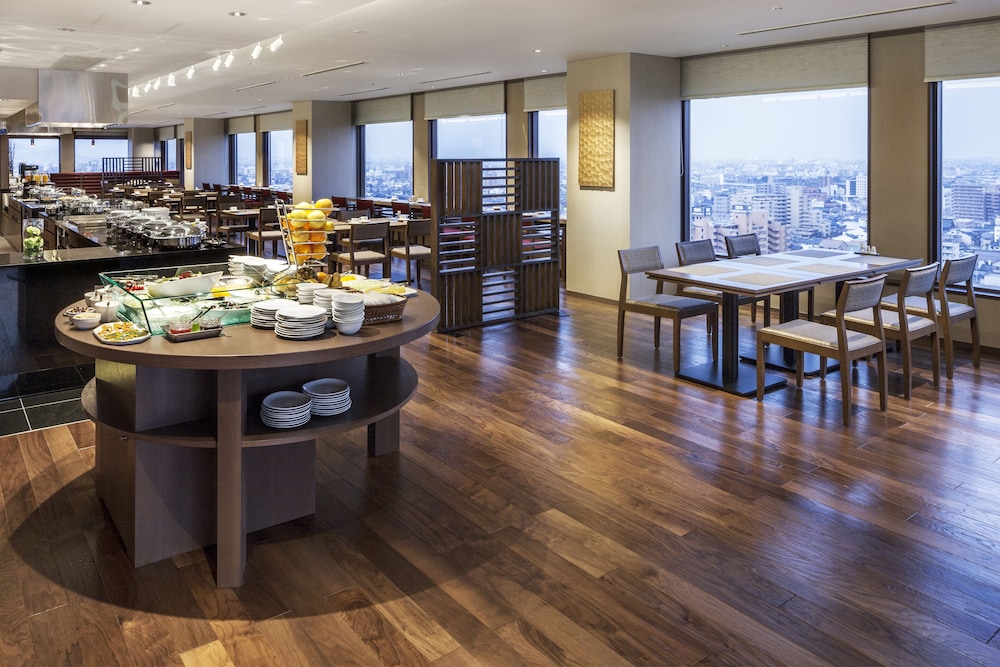 ANA ホリデイ・イン金沢スカイ IHG ホテル 小松
