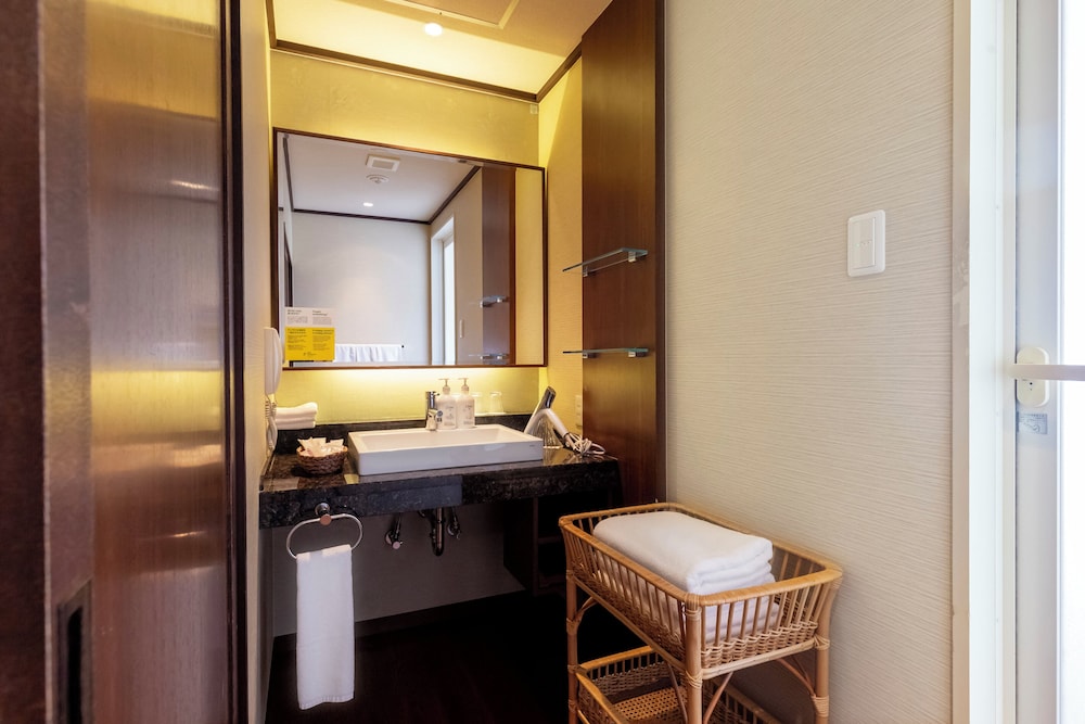 ANAホリデイ・イン金沢スカイ BY IHG 小松