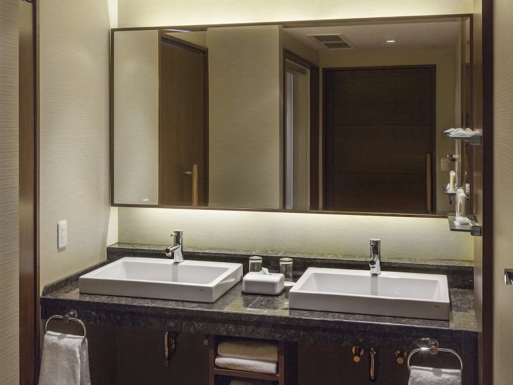 ANAホリデイ・イン金沢スカイ BY IHG 小松