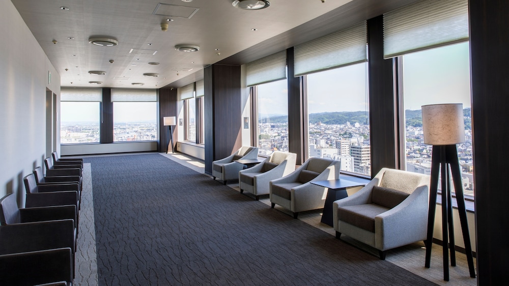 ANAホリデイ・イン金沢スカイ BY IHG 小松