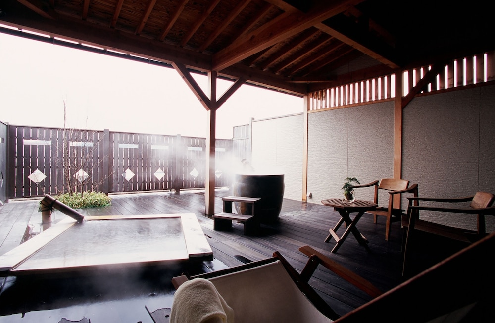 温泉めい想倶楽部 富士屋旅館 小松