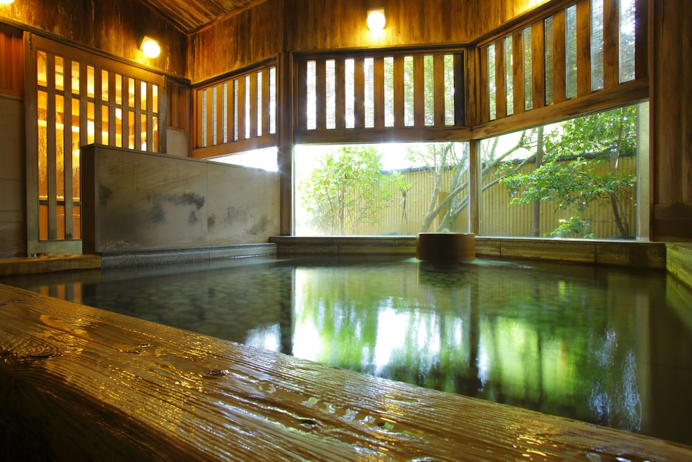 温泉めい想倶楽部 富士屋旅館 小松