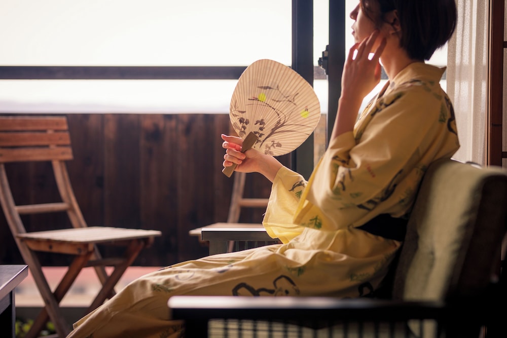 葉渡莉 小松