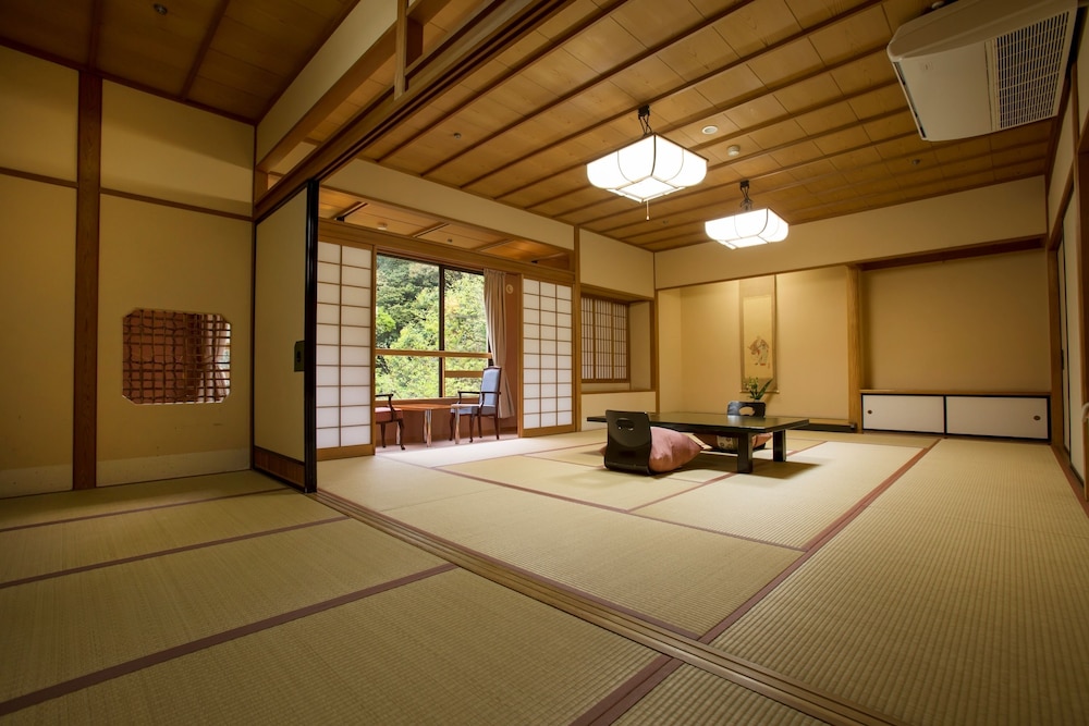 山中温泉 お花見久兵衛 小松