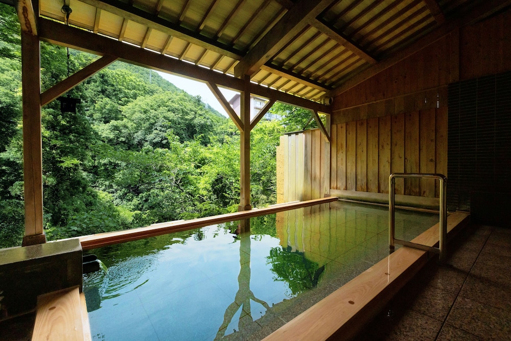 山中温泉 お花見久兵衛 小松