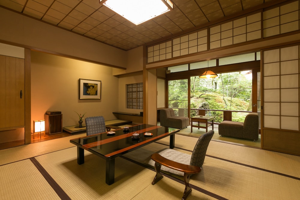 粟津温泉 法師 小松