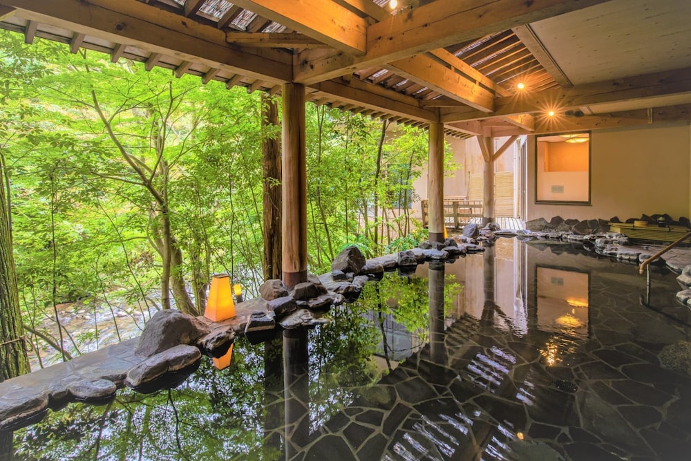 山中温泉 白鷺湯たわらや 小松