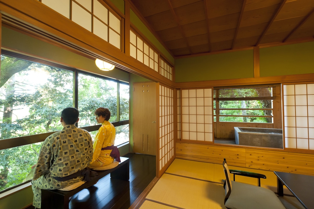 吉田屋山王閣 小松