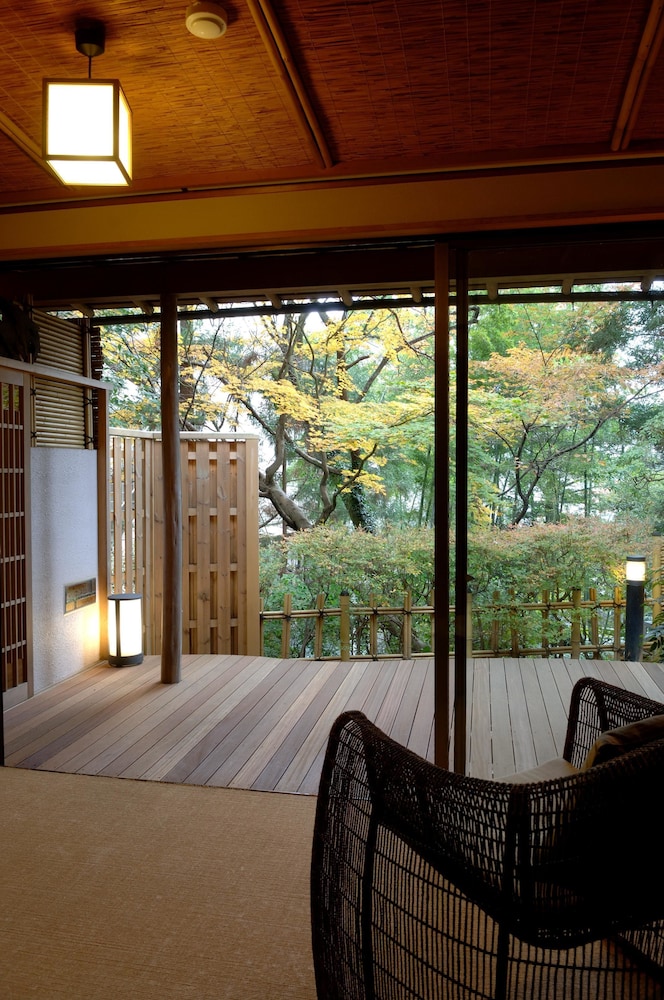 吉田屋山王閣 小松