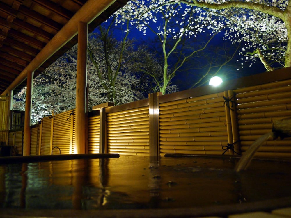 ゆ湯の宿 白山菖蒲亭 小松