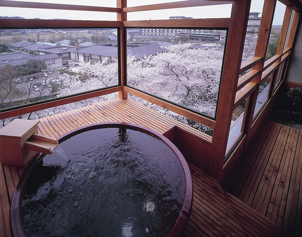 ゆ湯の宿 白山菖蒲亭 小松