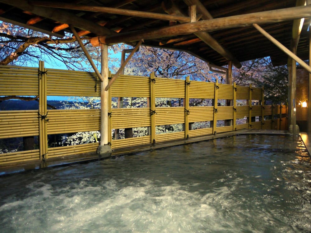 ゆ湯の宿 白山菖蒲亭 小松