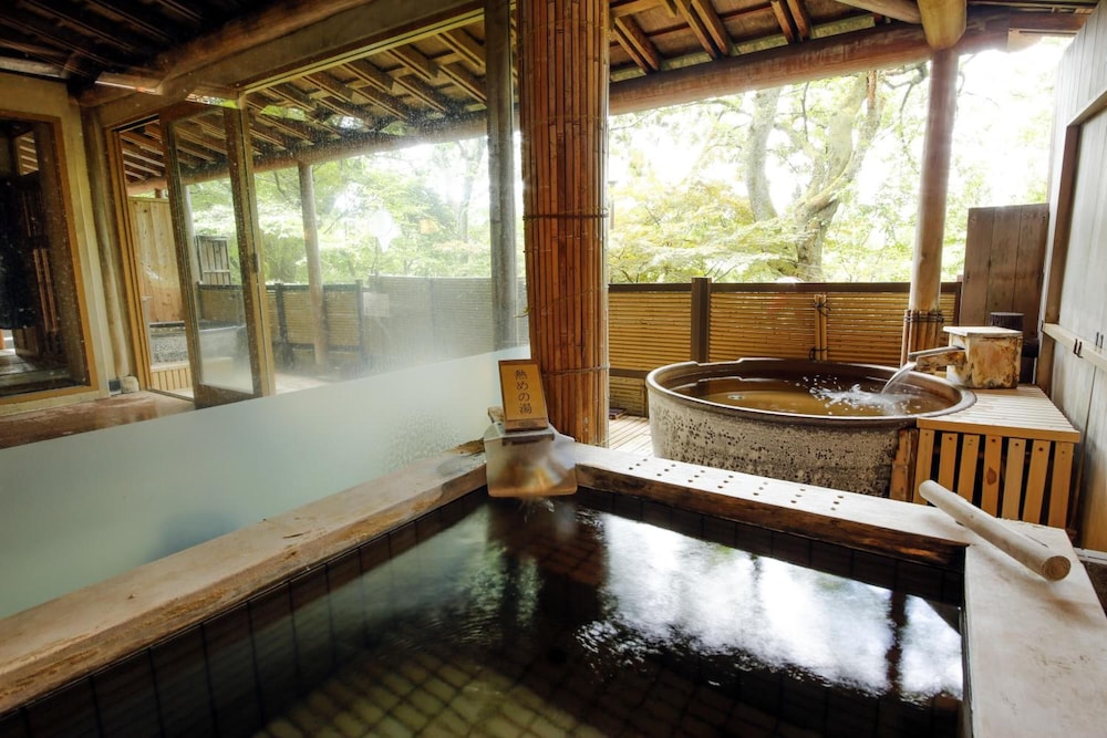 ゆ湯の宿 白山菖蒲亭 小松