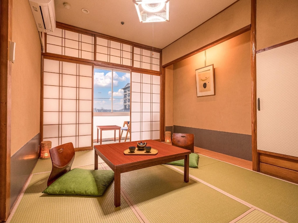 大江戸温泉物語 山代彩朝楽 小松