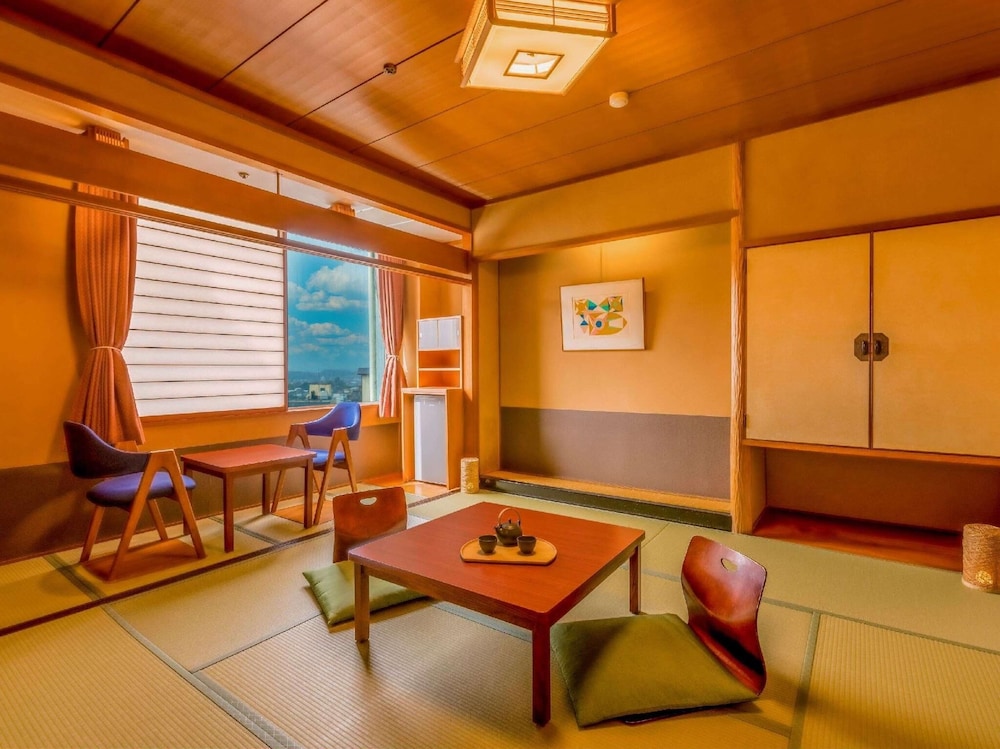 大江戸温泉物語 山代彩朝楽 小松