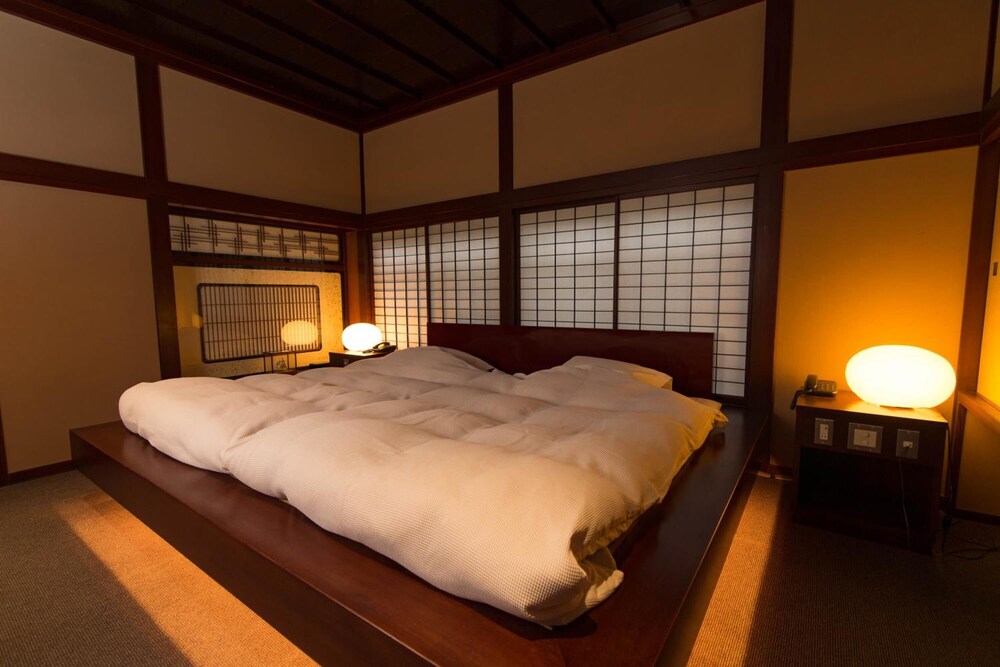 胡蝶 小松