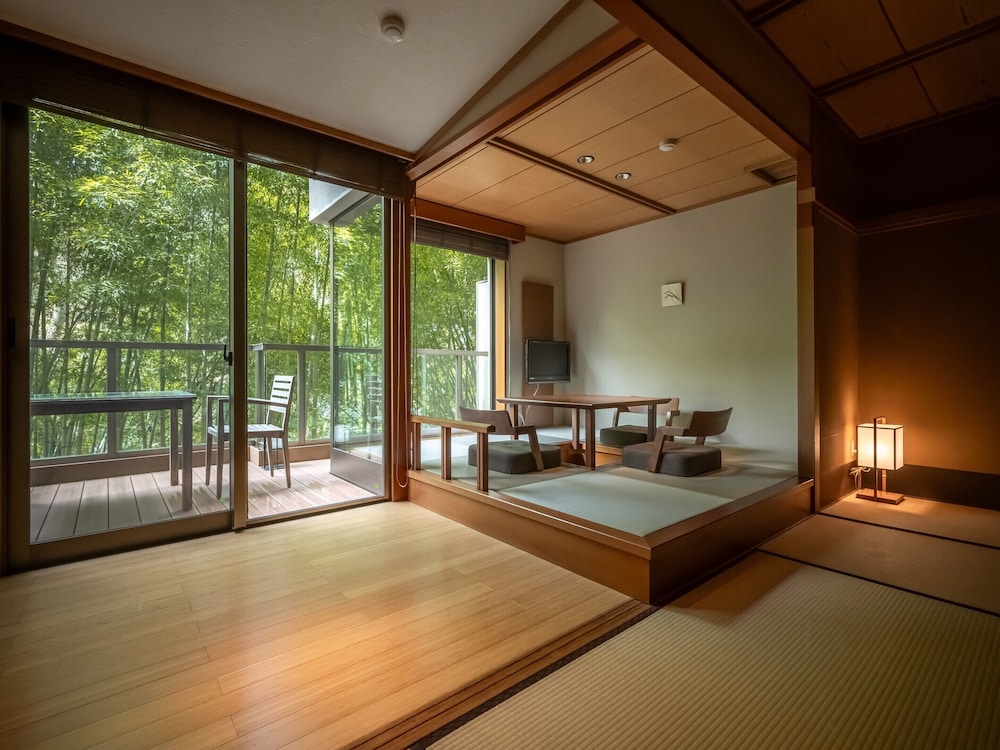 山中温泉　厨八十八 小松