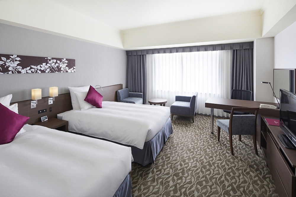 ANA クラウンプラザホテル金沢 IHG ホテル 小松