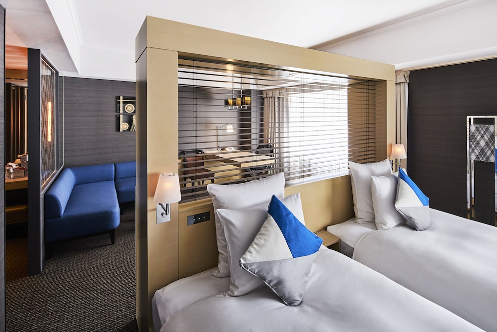ANA クラウンプラザホテル金沢 IHG ホテル 小松