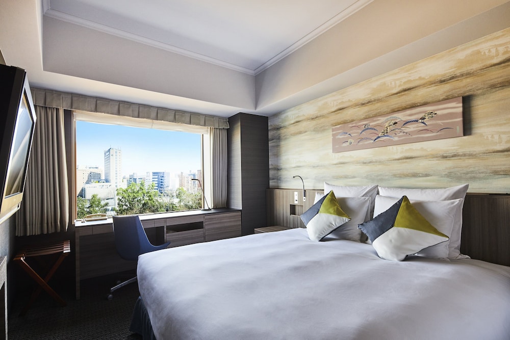 ANA クラウンプラザホテル金沢 IHG ホテル 小松