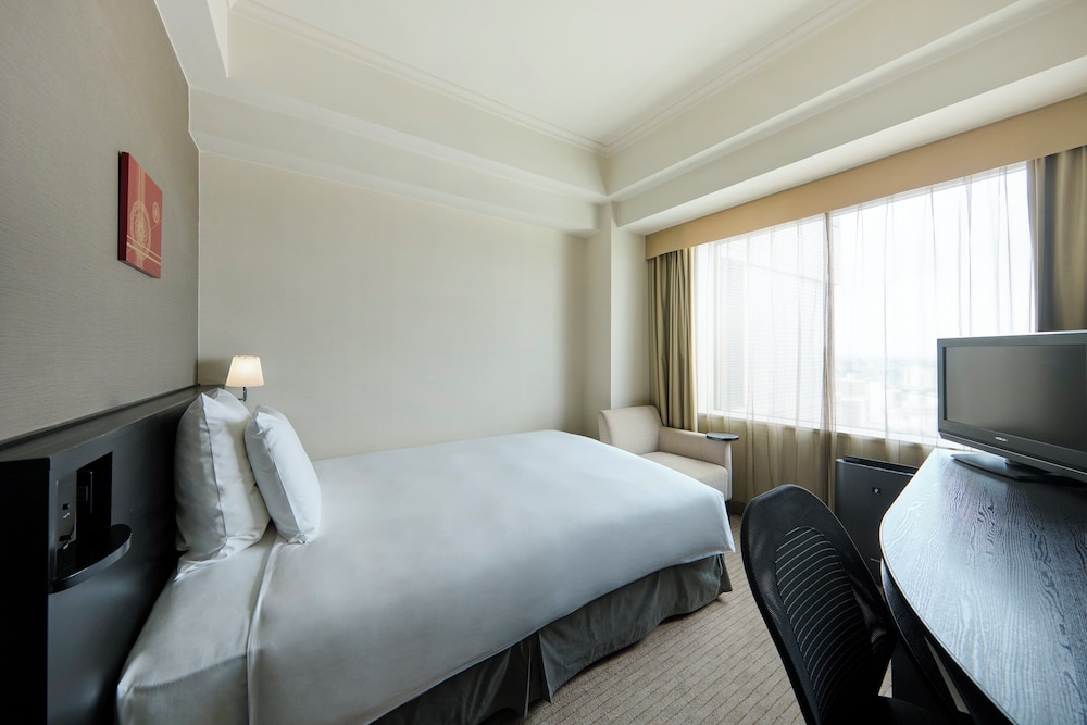 ANA クラウンプラザホテル金沢 IHG ホテル 小松