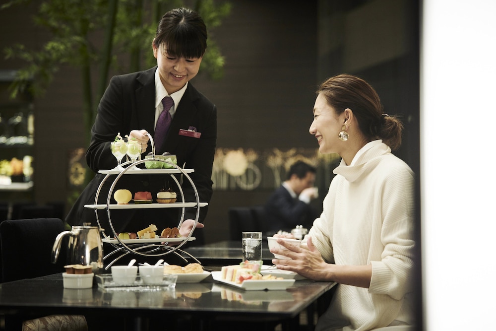 ANA クラウンプラザホテル金沢 IHG ホテル 小松