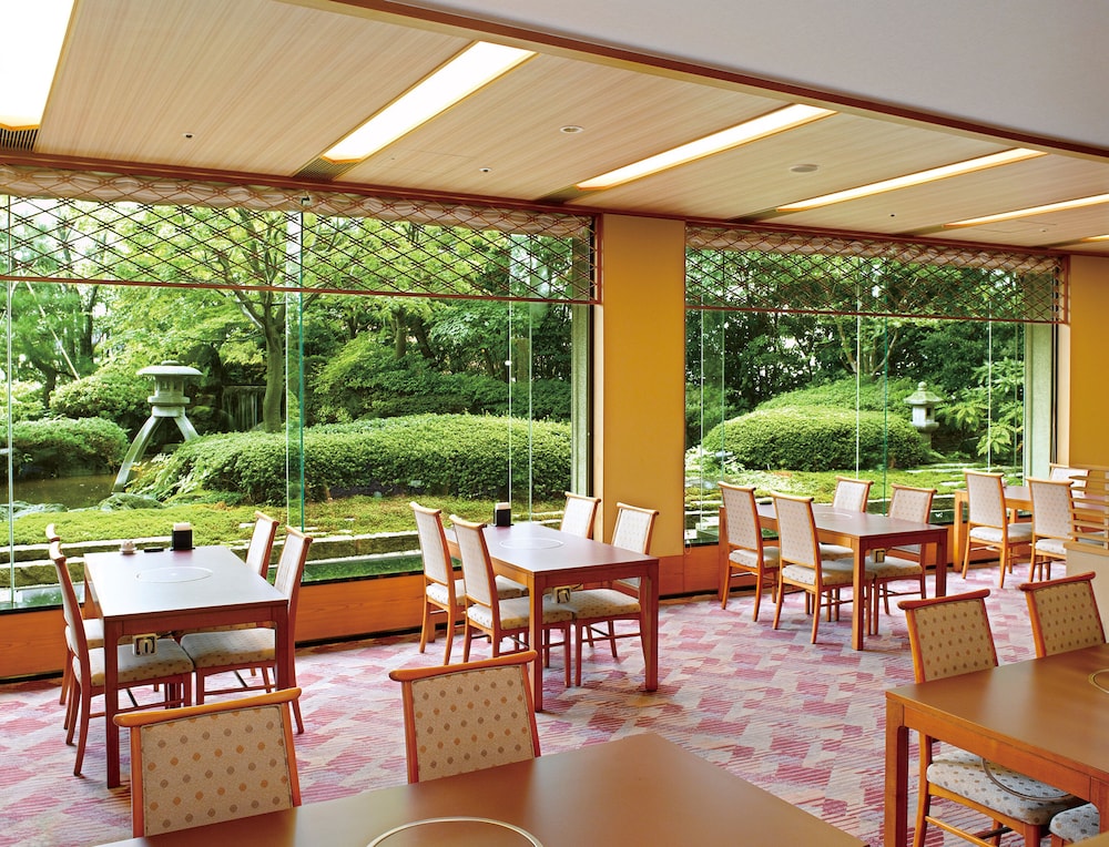 ANA クラウンプラザホテル金沢 IHG ホテル 小松