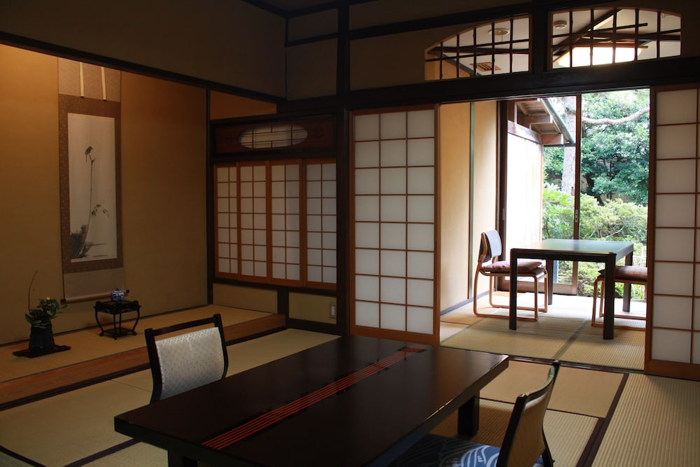 辰口温泉 まつさき 小松