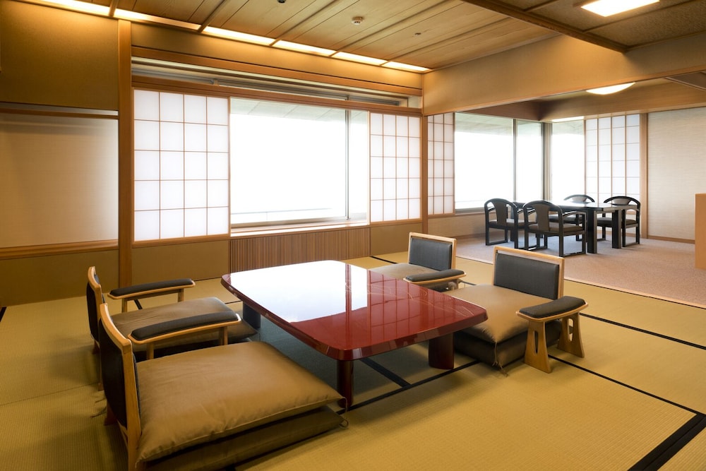 加賀屋 小松