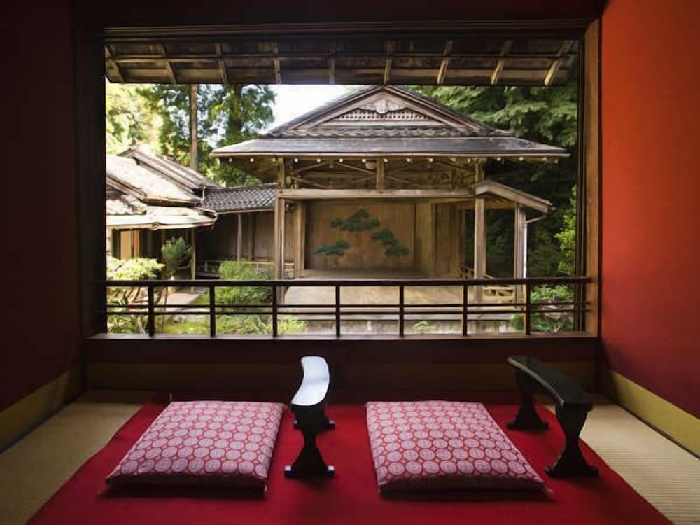 深谷温泉 元湯石屋 小松