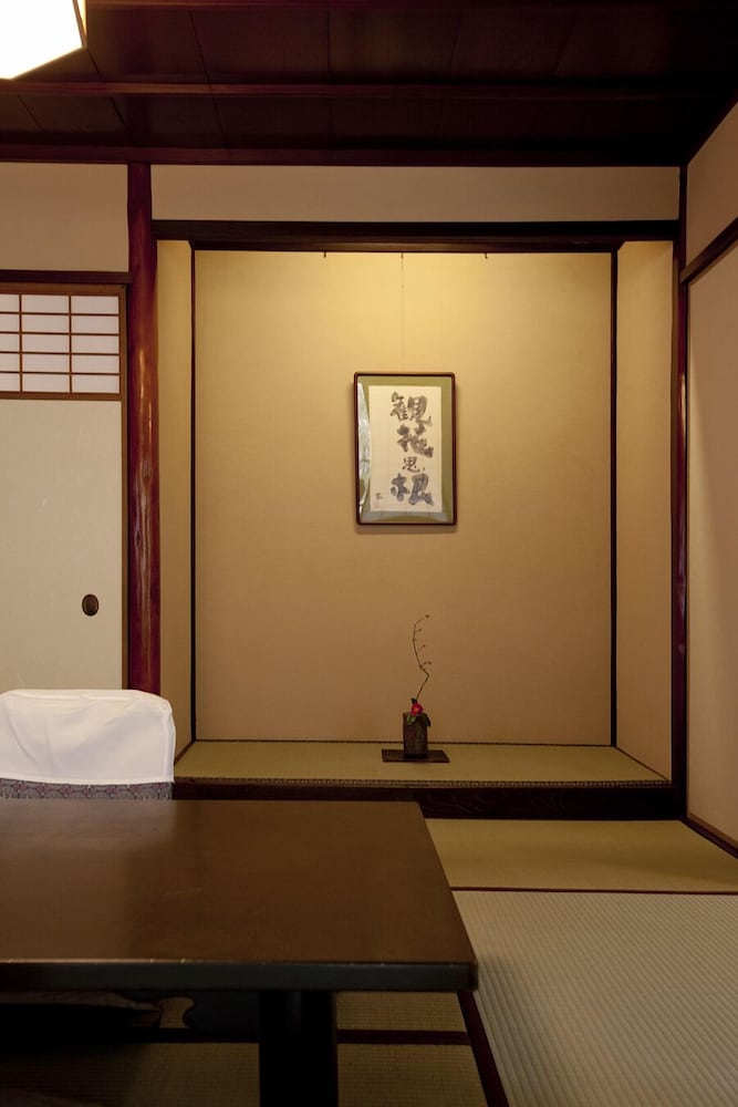 深谷温泉 元湯石屋 小松