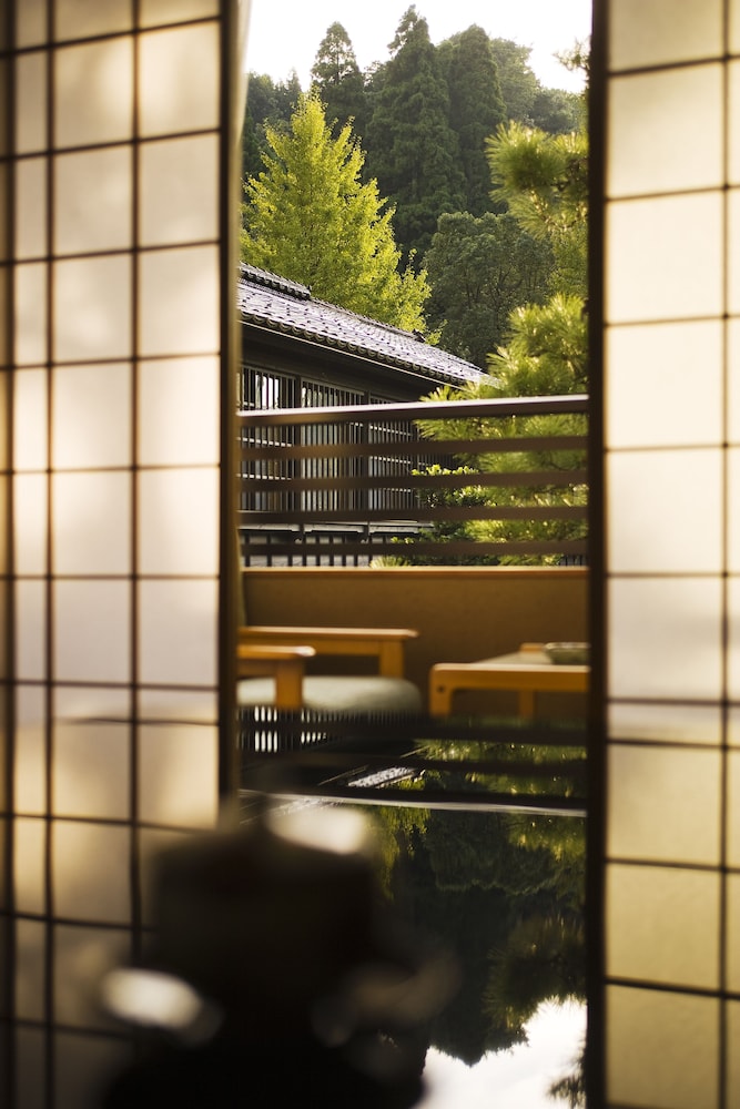 深谷温泉 元湯石屋 小松