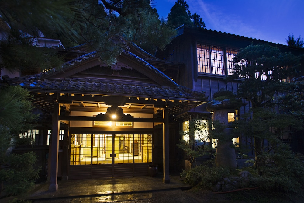 深谷温泉 元湯石屋 小松