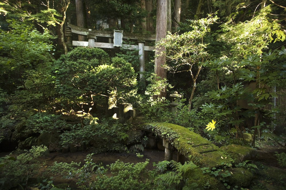 深谷温泉 元湯石屋 小松