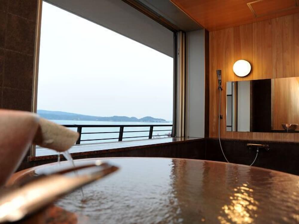 ゆけむりの宿 美湾荘 小松