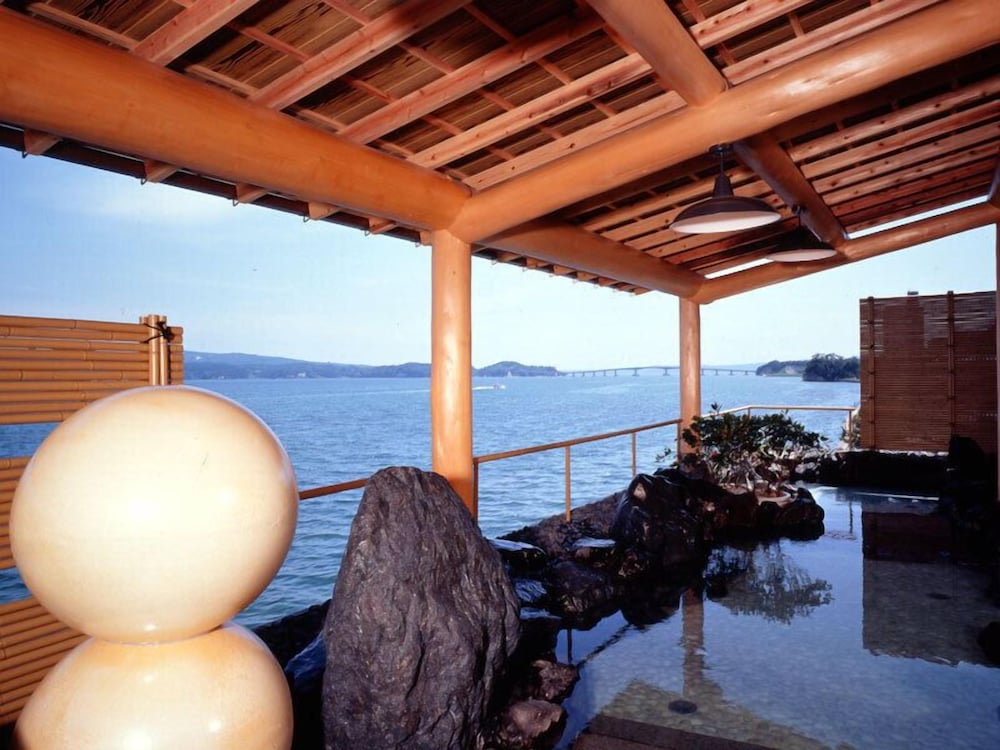 ゆけむりの宿 美湾荘 小松