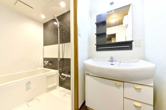 NISHICHAYAGAI MUU HOUSE HOTEL 小松